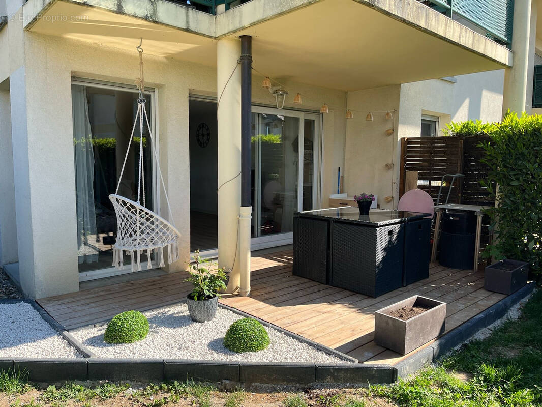 Appartement à GROISY