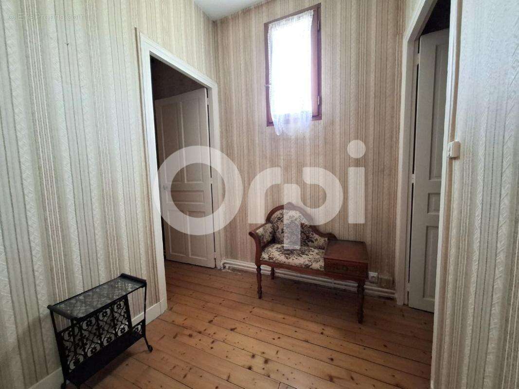 Maison à TROSLY-BREUIL