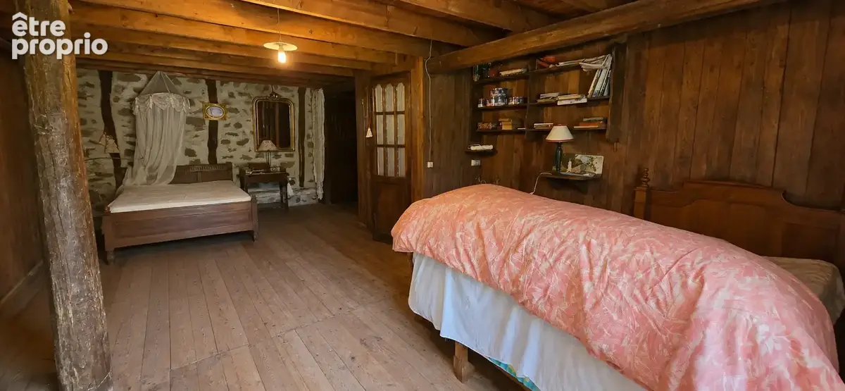 Maison en pierre de 188 m2 habitables sur un peu plus de 3 hectares de terrain - photo 14