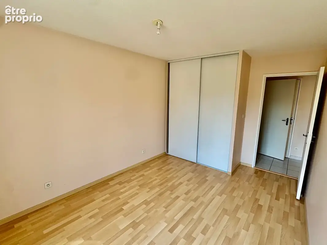 CLERMONT-FERRAND / Secteur La Glacière appartement à vendre T3 avec Garage et Terrasse ! - photo 7