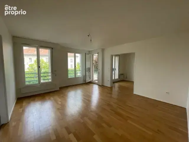 Appartement 3 pièces 67 m² à vendre à Rueil-Malmaison (92500) - photo 2