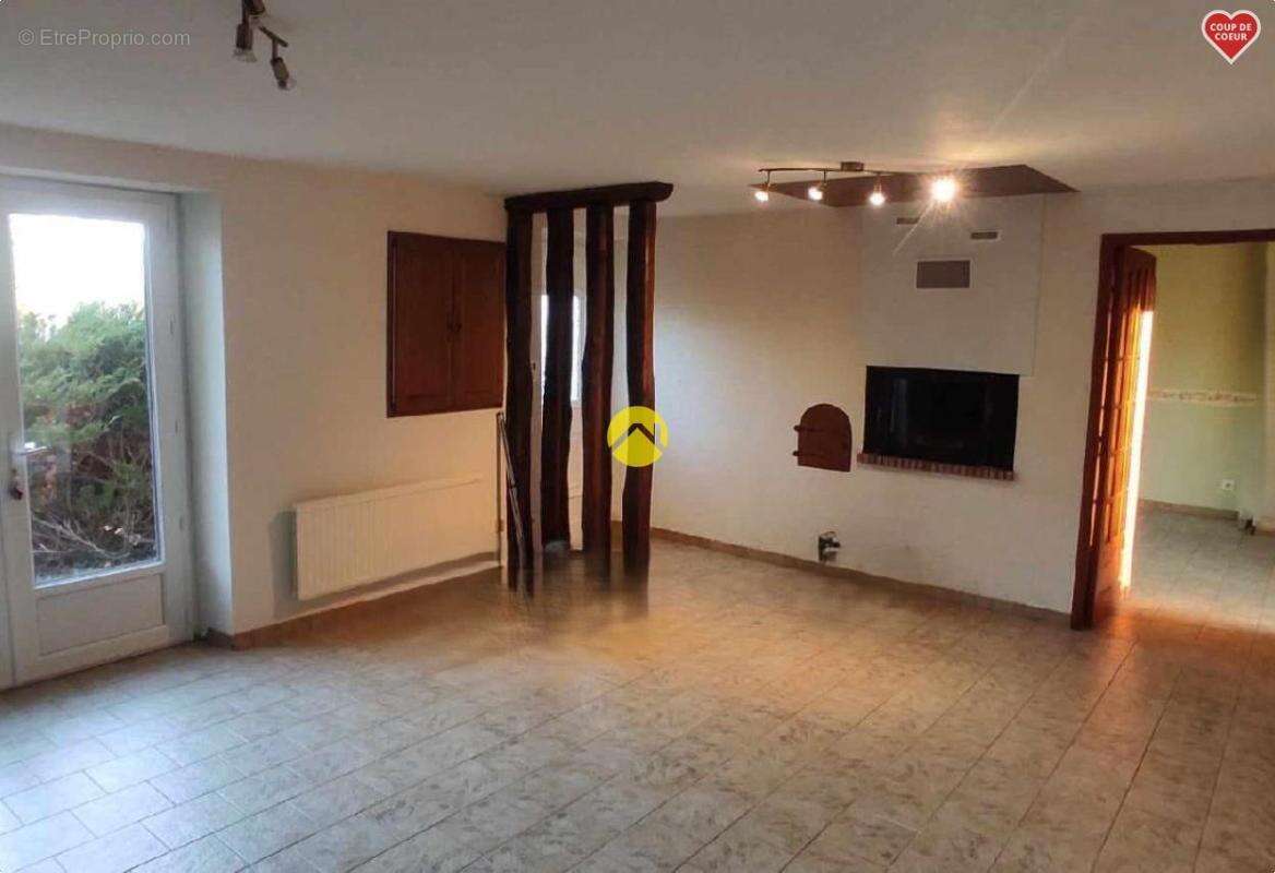 Maison à BOURBON-L'ARCHAMBAULT