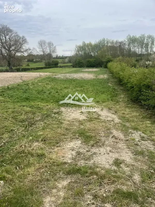 Photo Terrain à Lieres au prix de 59 800€