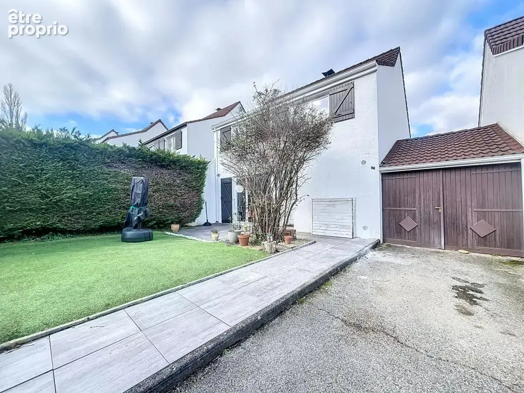 Maison - 3 Chambres - Garage - Jardin - Au calme - photo 4