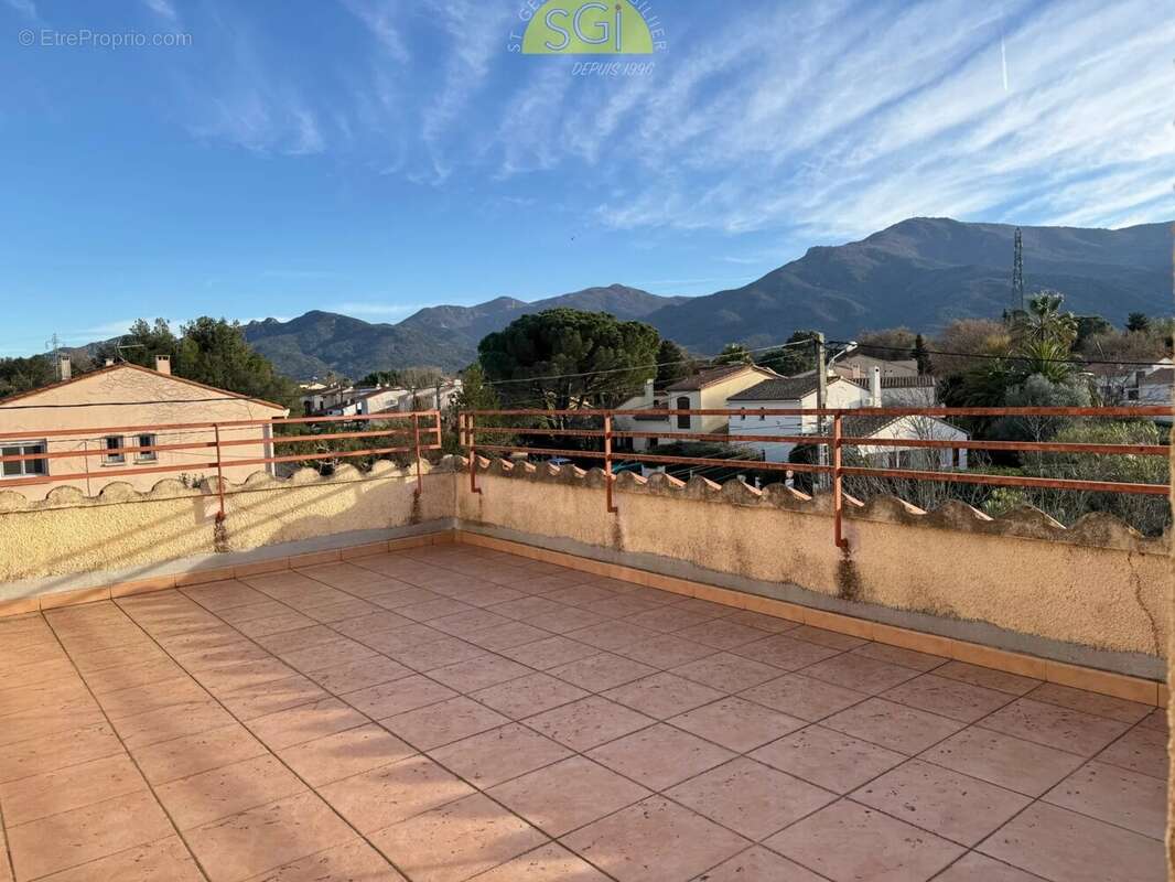 Maison à SAINT-GENIS-DES-FONTAINES