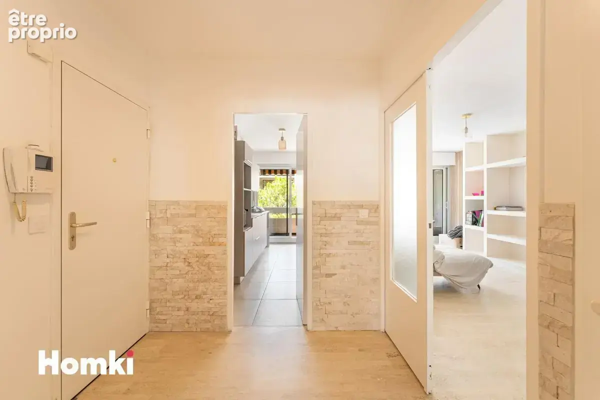 Appartement T3 de 72 m² à Marseille 13004, Boulevard de la Fédération - photo 5