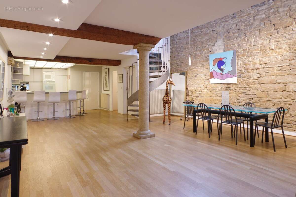 Appartement à LYON-4E