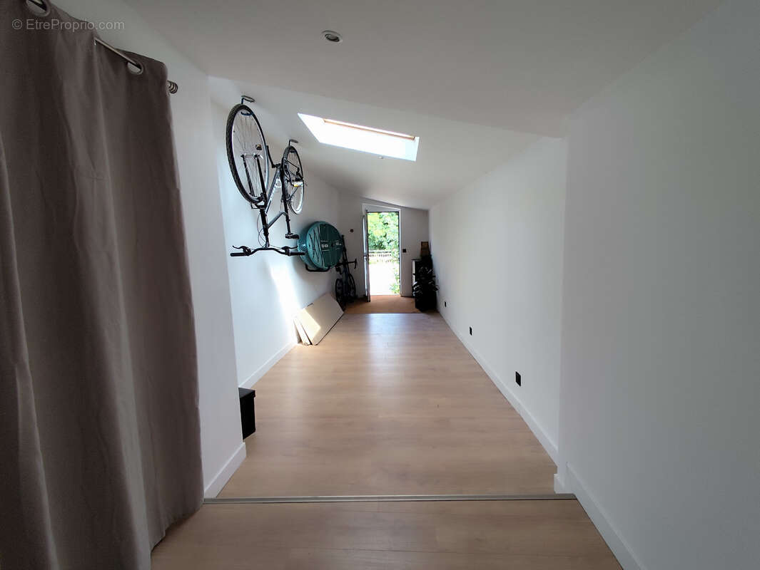 Appartement à MONTFERRAT