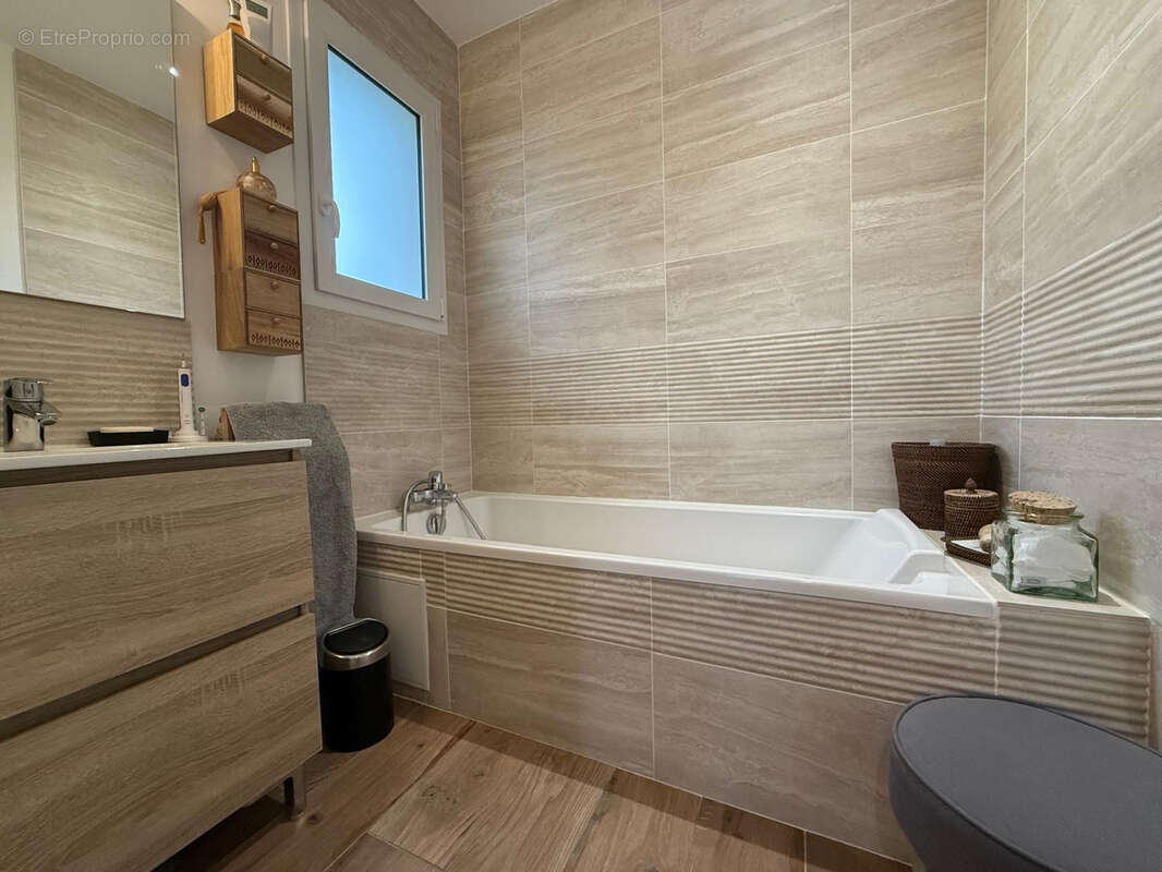 Maison à BELIN-BELIET