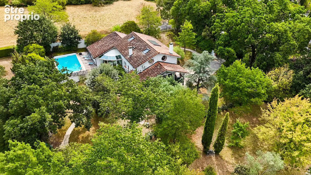 Maison Balma 6 pièces de 207 m² avec terrain / parc arboré de 2700 m² - photo 2
