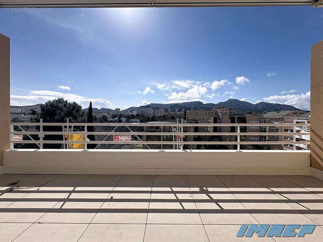 Appartement à MARSEILLE-8E