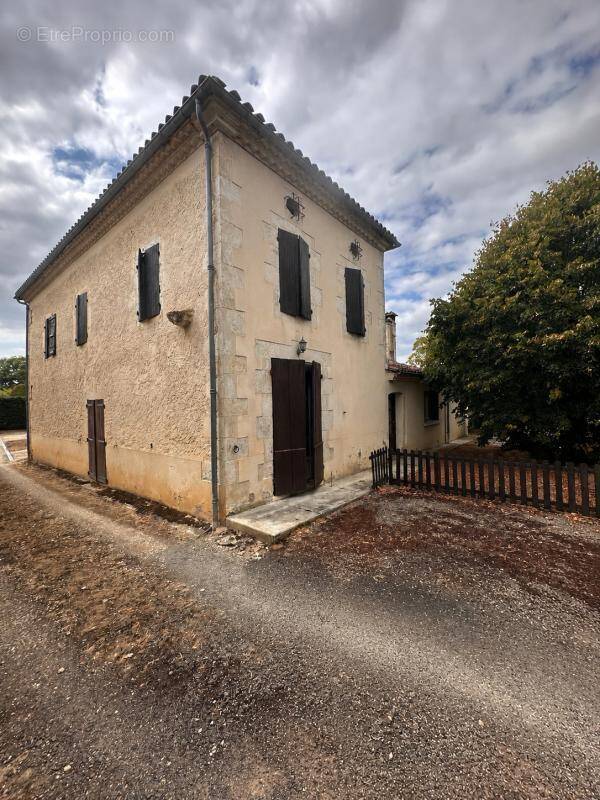 Maison à MOUREDE