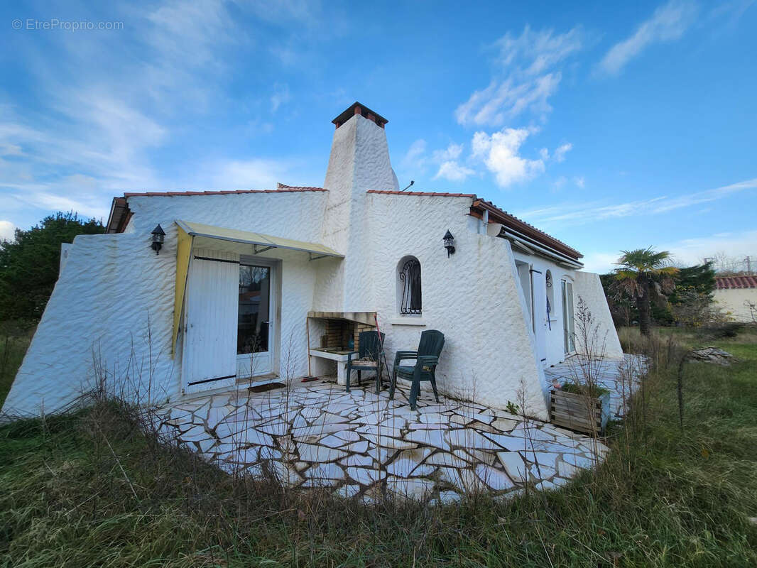 Maison à SAINT-HILAIRE-DE-RIEZ