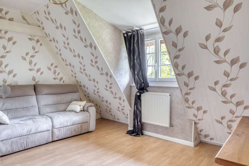 Maison à SAINT-ROMAIN-DE-COLBOSC