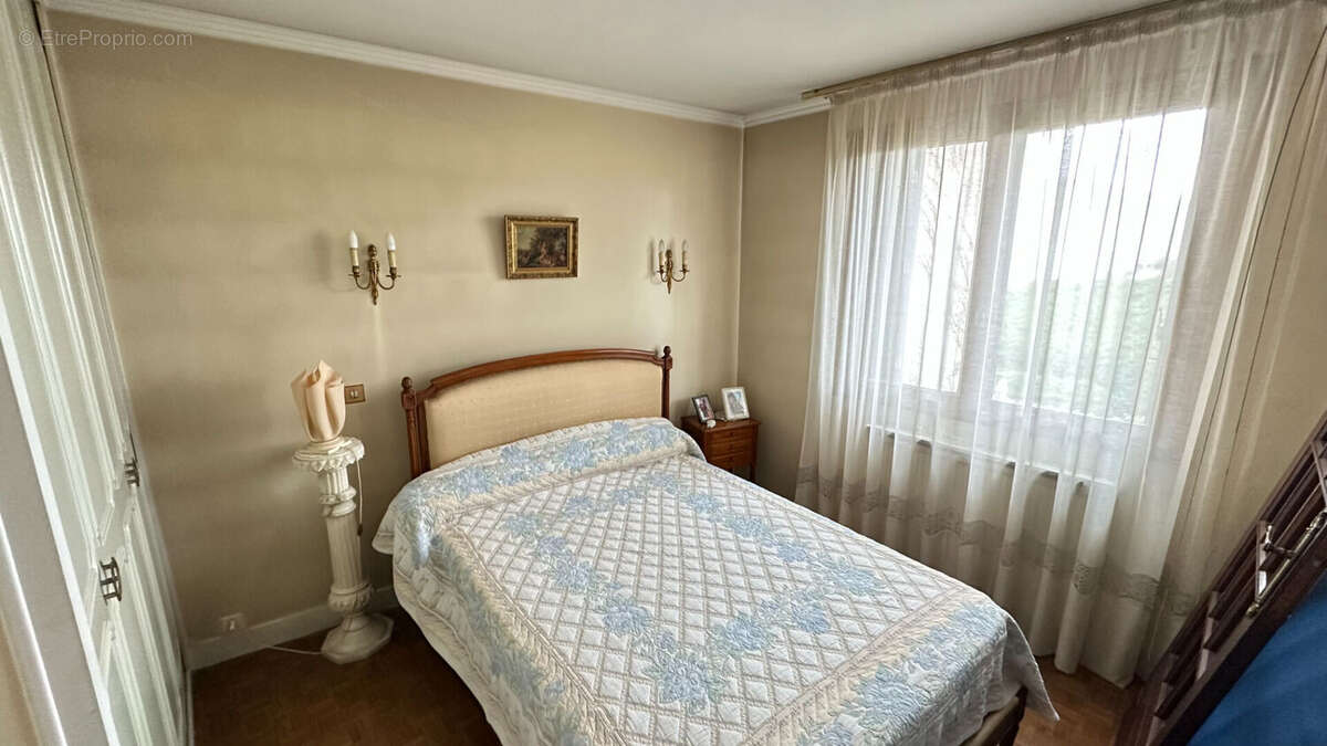 Appartement à CHAMPIGNY-SUR-MARNE