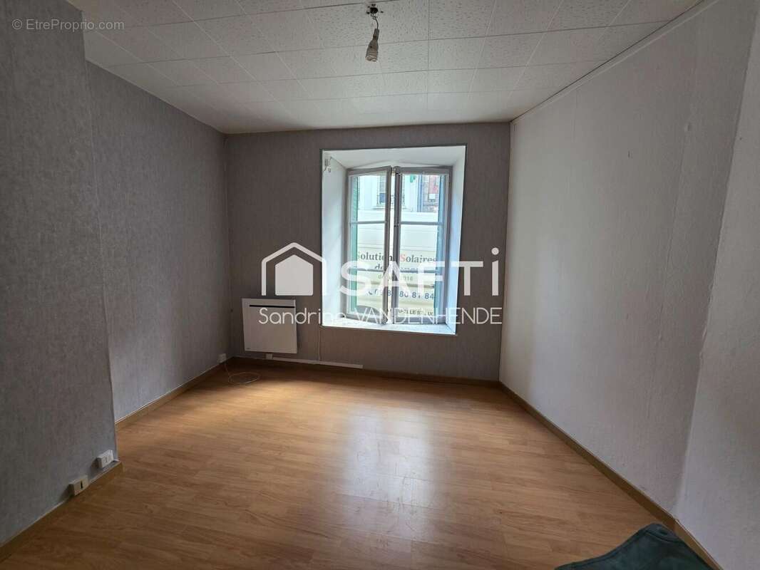 Appartement 140 m² à Liesse-Notre-Dame  - photo 5