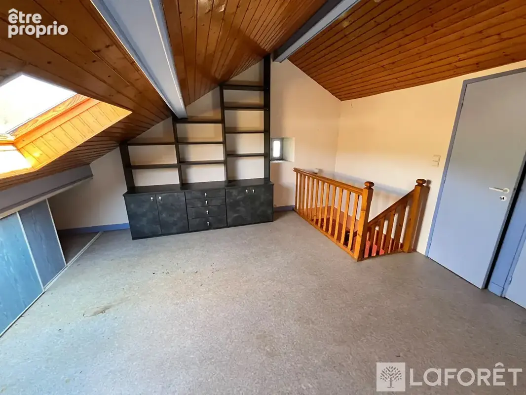 Maison 7 pièces 169 m² à vendre à Langeac (43300) - photo 9