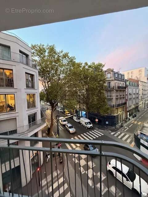 Appartement à CLICHY