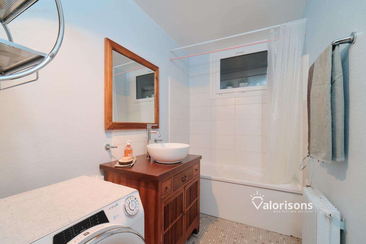 Appartement à SAINT-PRIEST