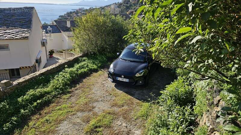 Maison à SAN-MARTINO-DI-LOTA