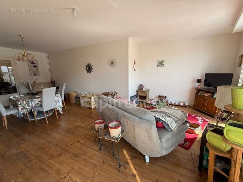 Appartement T2 loué 506€/mois - photo 4