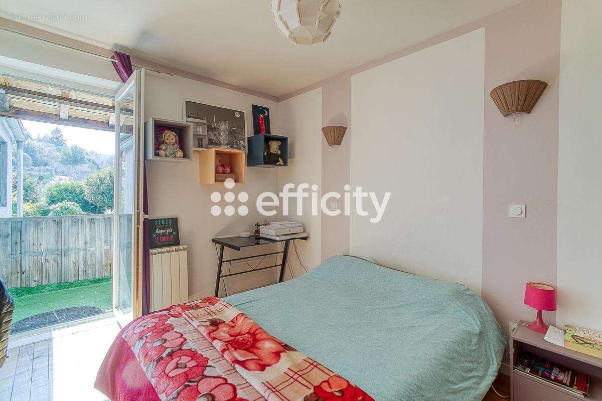 Maison à BOURGOIN-JALLIEU