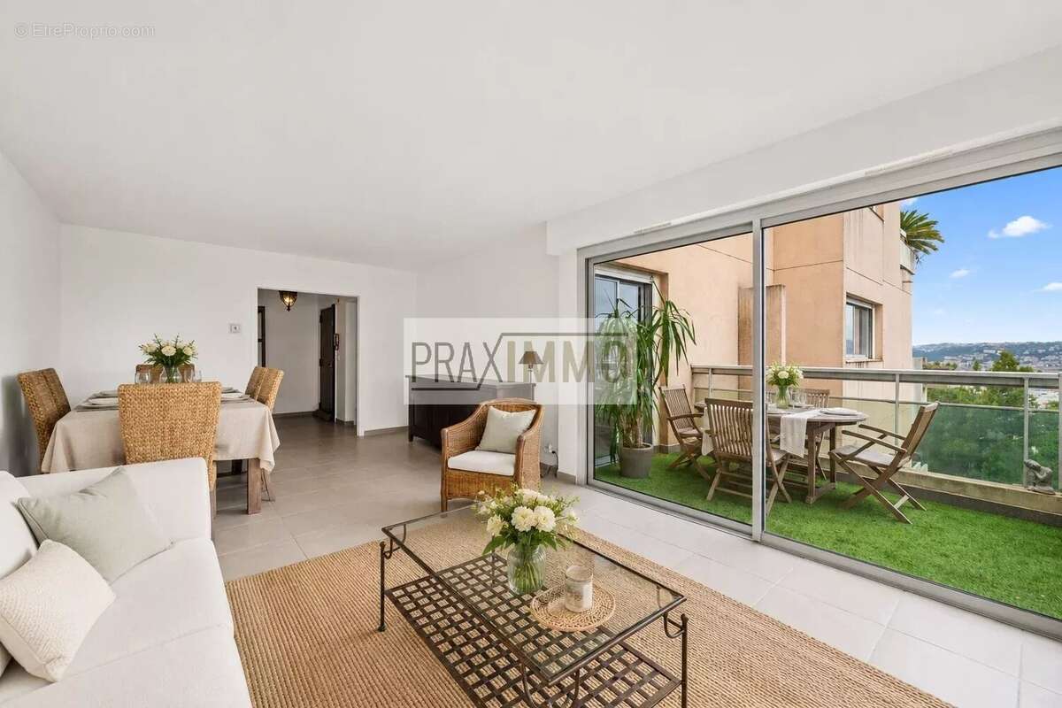 Appartement 82 m² à Nice  - photo 3