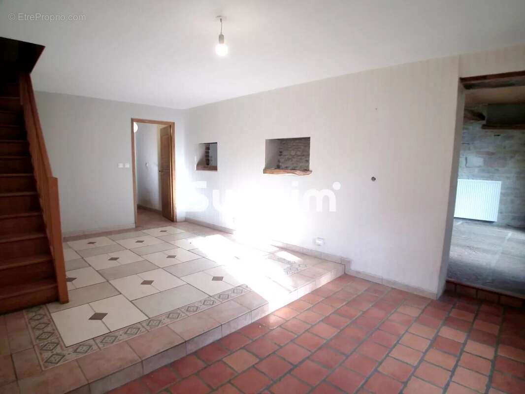 Maison à LONS-LE-SAUNIER