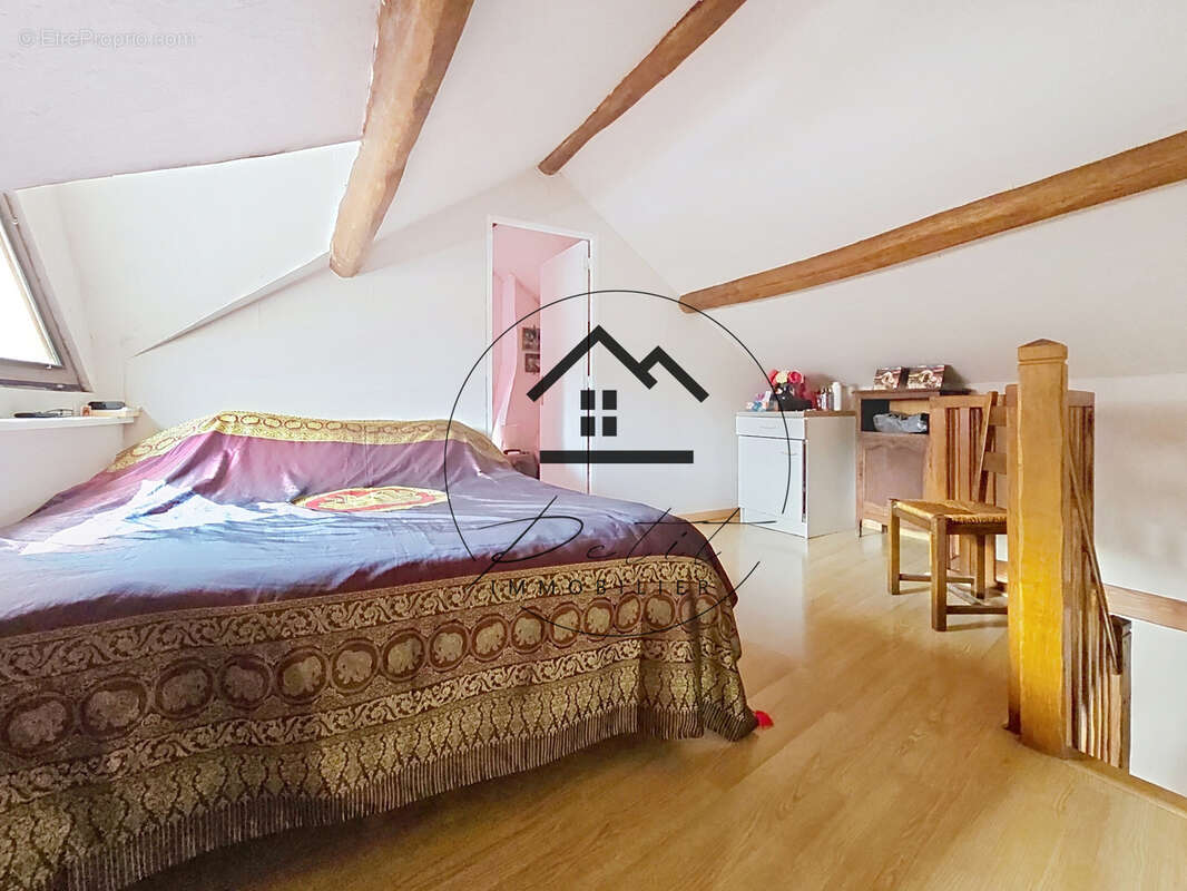 Maison à ETOUY