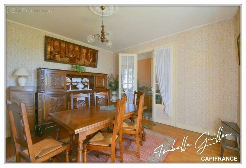 Maison à CHATEAUMEILLANT