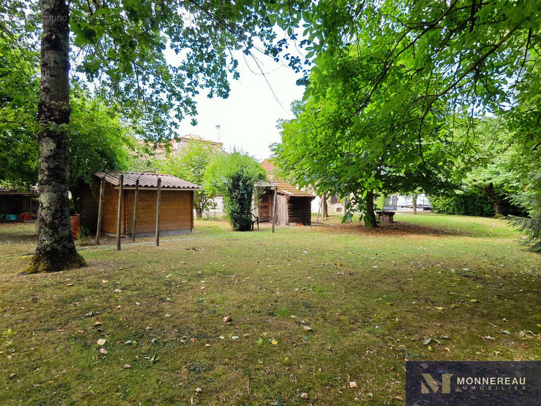 Maison ancienne avec 5 chambres - photo 17