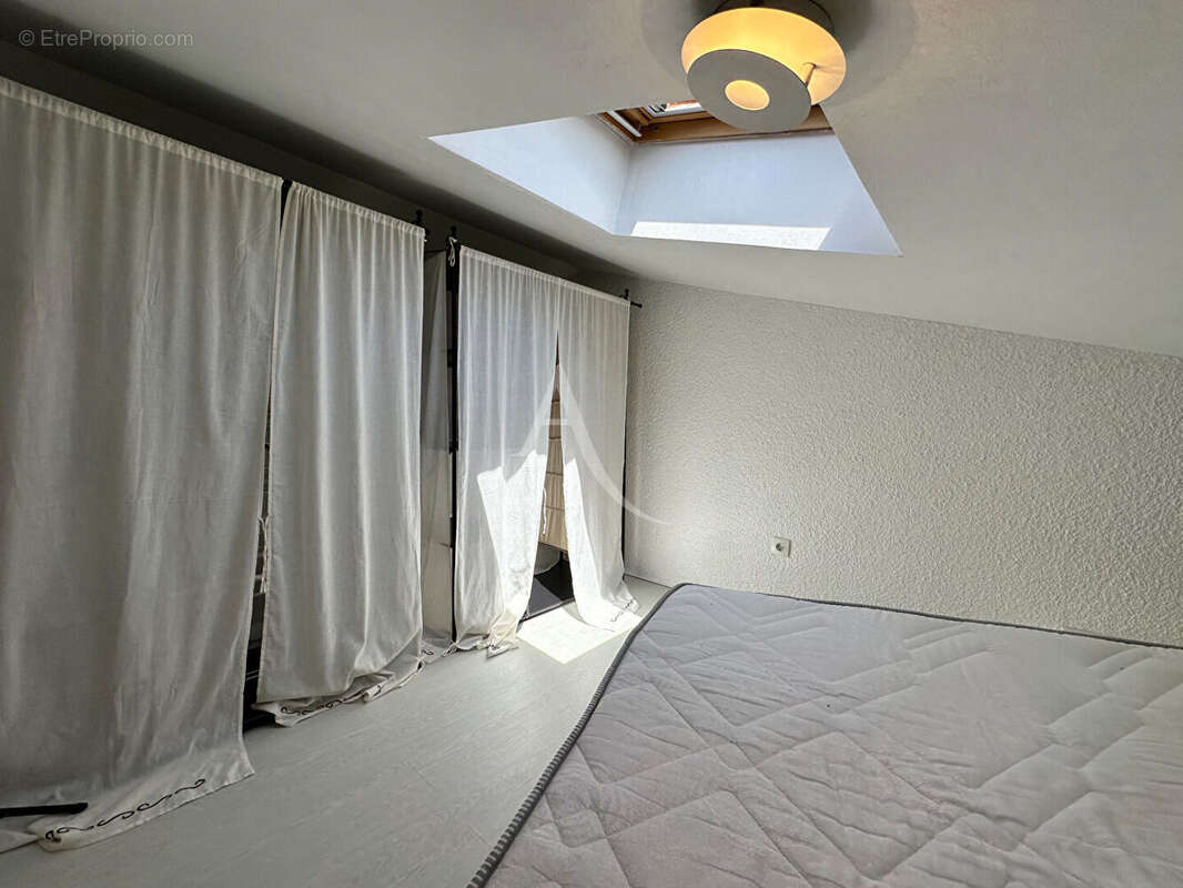 Appartement type2 lumineux parking proche centre village et thermes - photo 8