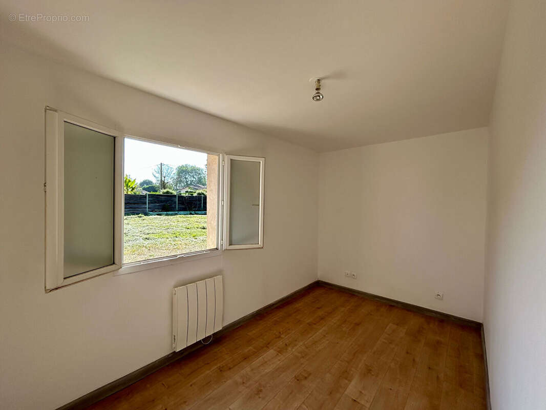 Maison à SAINT-VINCENT-LA-CHATRE