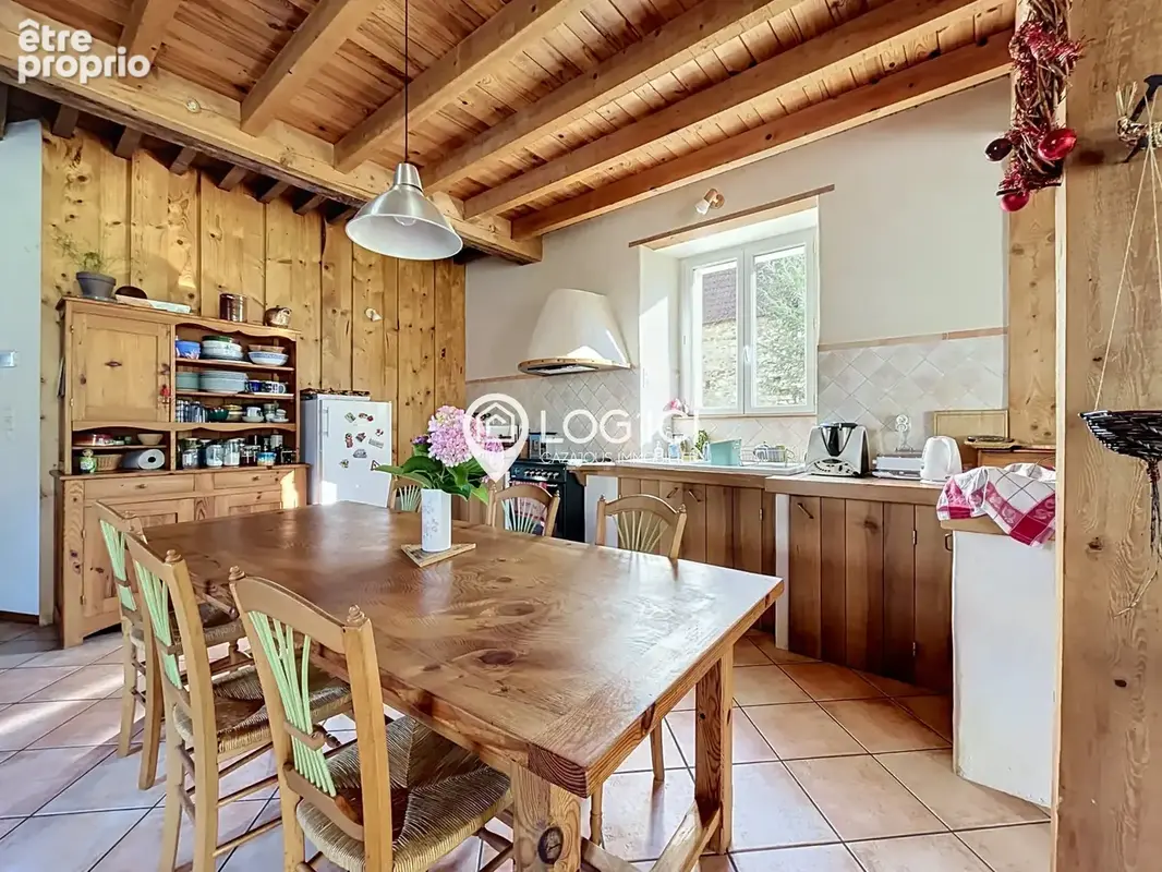 ARROS DE NAY - Véritable enclos béarnais rénové édifié sur un terrain de 3900 m2 - photo 12