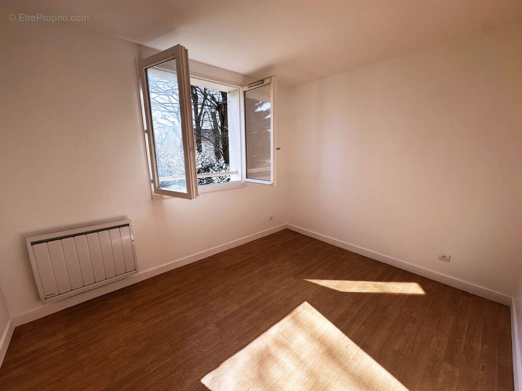 Maison à VERNEUIL-SUR-SEINE