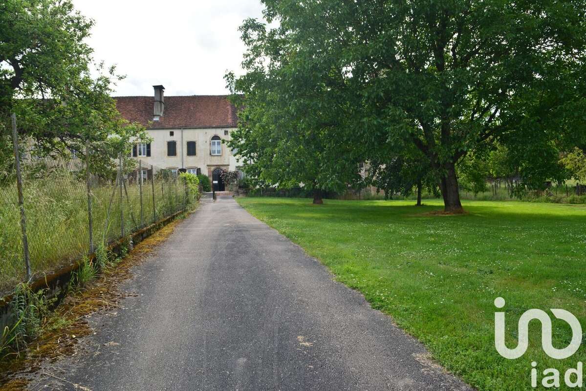 Photo 3 - Maison à LES THONS