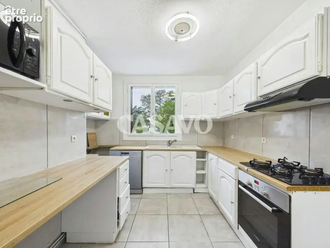 Photo Appartement à Lyon-8e au prix de 163 000€