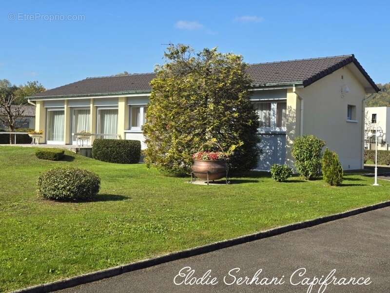 Maison à VOUJEAUCOURT