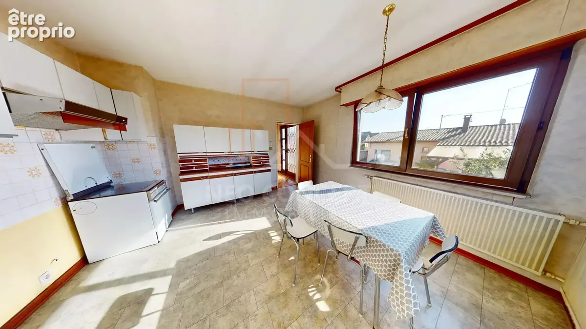 Grande maison 8 pièces à Niederroedern - photo 5