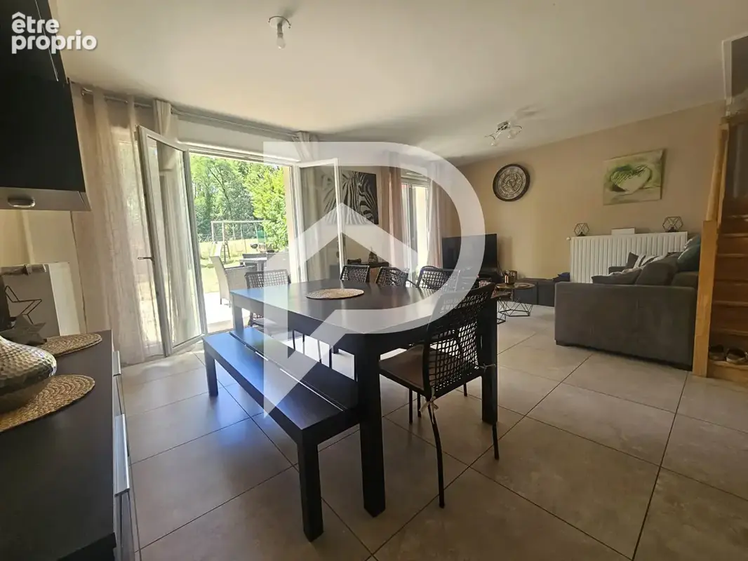 SOUS COMPROMIS - Maison La Boisse 4 pièce(s) 85.06 m2 - photo 3