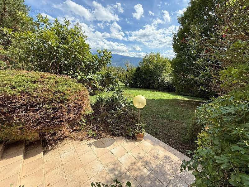 Maison à MONTBONNOT-SAINT-MARTIN