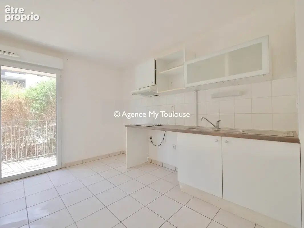 Montaudran, T3 de 70 m2 en rez de chaussée avec grand balcon et 2 places de parking dans résidence récente - photo 5