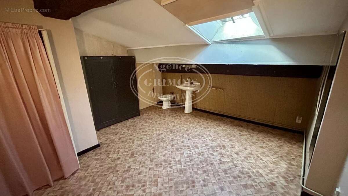Appartement T3 2ème étage - photo 12