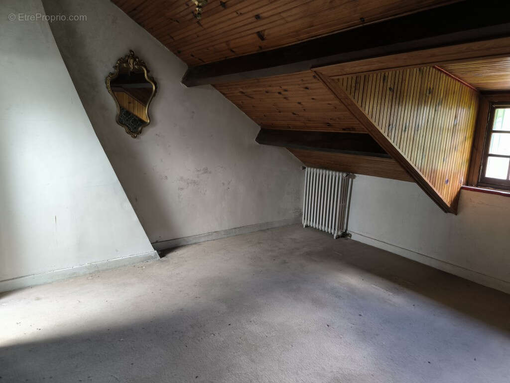 Maison à CHAUMARD