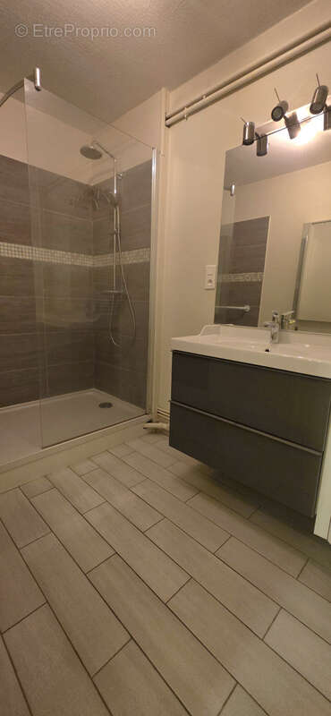 Appartement type F2 avec extérieur privatif d'environ 50 m2 - photo 4
