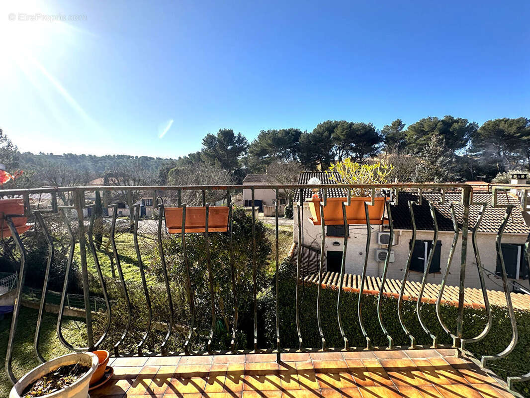 Appartement à SEPTEMES-LES-VALLONS