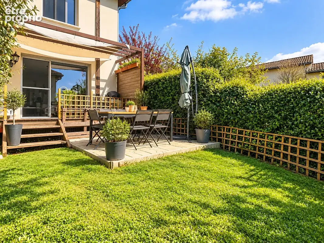 Maison Bruguières 3 pièces de 63.28 m² avec jardin, parking et cellier/ atelier - photo 1