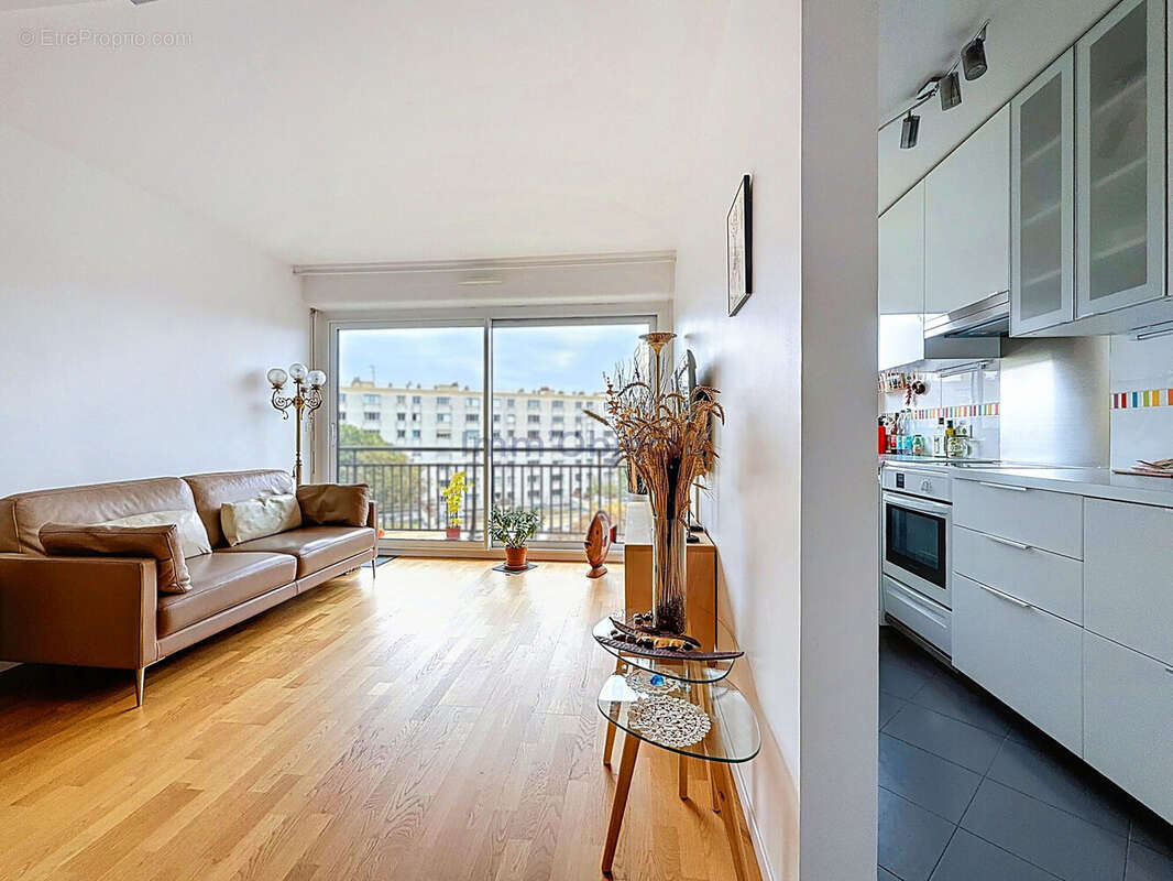 Appartement à PARIS-12E