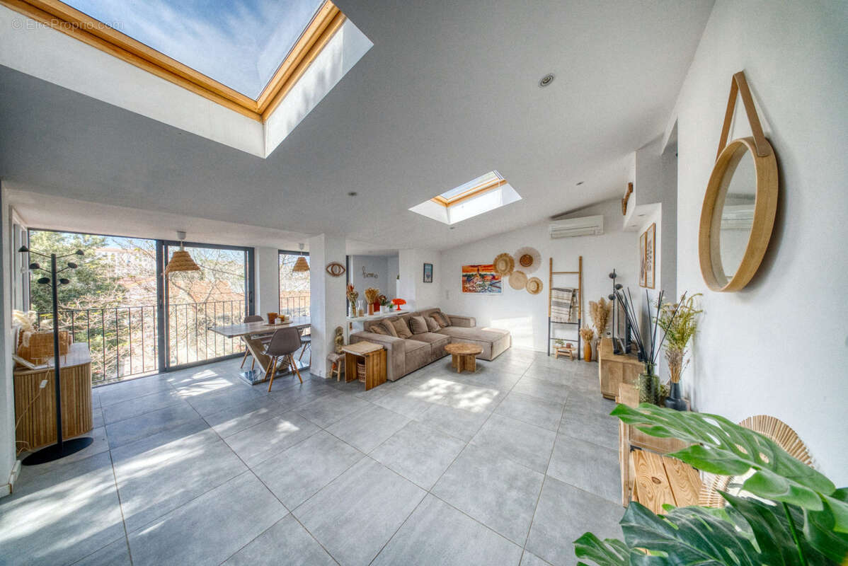 Appartement à MARSEILLE-14E