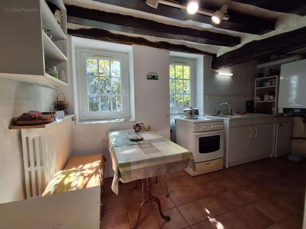 Maison à COSNE-COURS-SUR-LOIRE